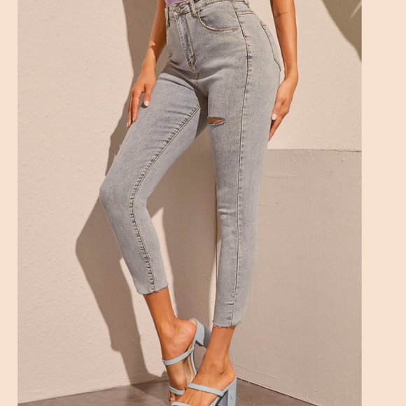 Ripped High Waist Skinny Jeans - Picture 4 of 4